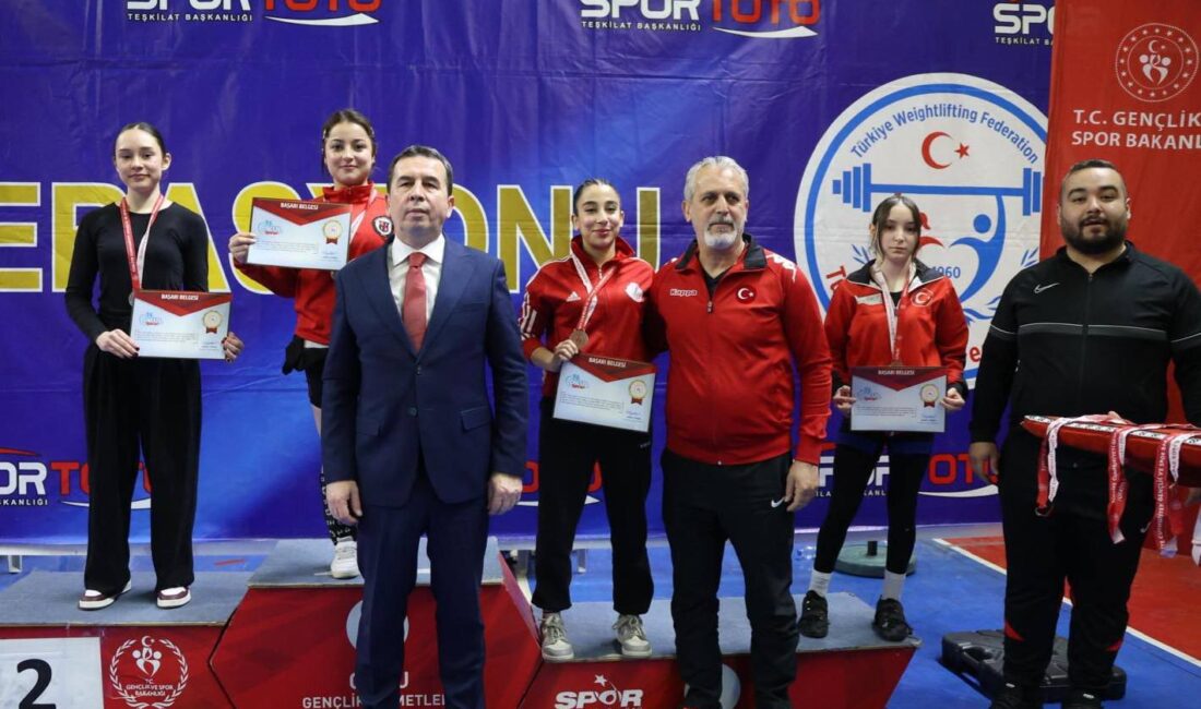 MERSİNLİ HALTERCİLERDEN BÜYÜK BAŞARI 27-29 Mart 2026 tarihleri arasında Ordu’da düzenlenen Okul Sporları Gençler