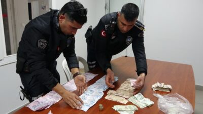 Mersin’de vatandaşların duygularını istismar ederek dilencilik yaptığı belirlenen şahısların üzerinden