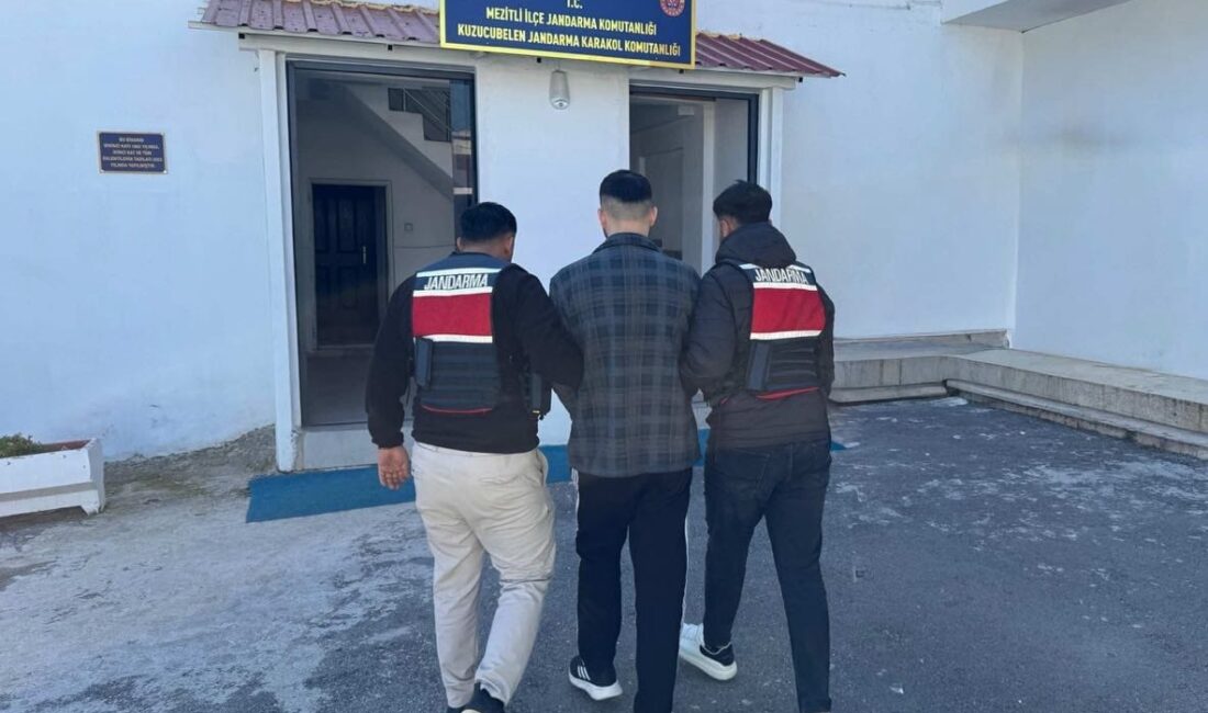 Mersin‘de 21 yıl kesinleşmiş hapis cezasıyla aranan firari şahıs jandarma