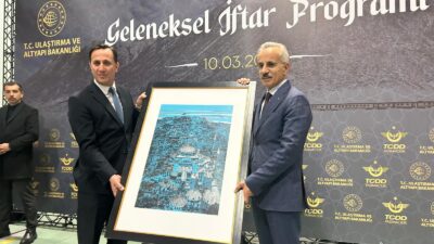 Ulaştırma ve Altyapı Bakanı Abdulkadir Uraloğlu, “2002 yılında yaklaşık 11