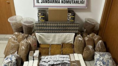 Mersin‘in Anamur ve Aydıncık ilçelerinde sigara kaçakçılığıyla ilgili düzenlenen operasyonlarda