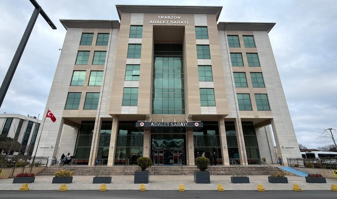 Trabzon’un Beşikdüzü ilçesinde yaklaşık 8 ay önce boşanma sürecindeki eşi