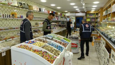 Ticaret Bakanlığı tarafından yaklaşan Ramazan Bayramı öncesinde fahiş fiyat artışlarının