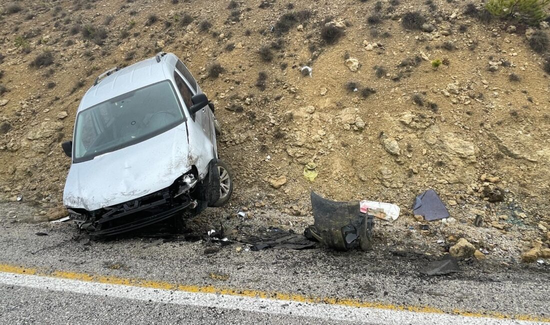 Karaman’da kontrolden çıkan hafif ticari aracın şarampole savrulması sonucu 1