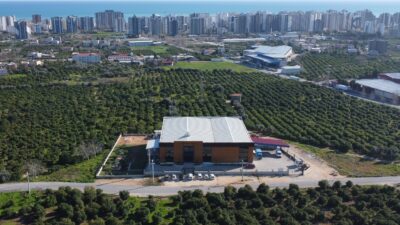 Mersin‘de yaylalarda doğal olarak üretilen bal, devlet desteğiyle kurulan ve