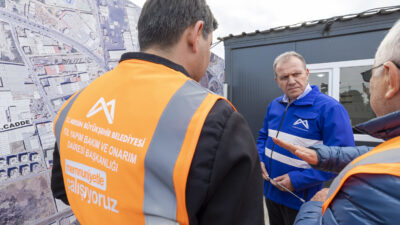 Mersin Büyükşehir Belediyesi tarafından Hüseyin Okan Merzeci Bulvarı ile Turgut
