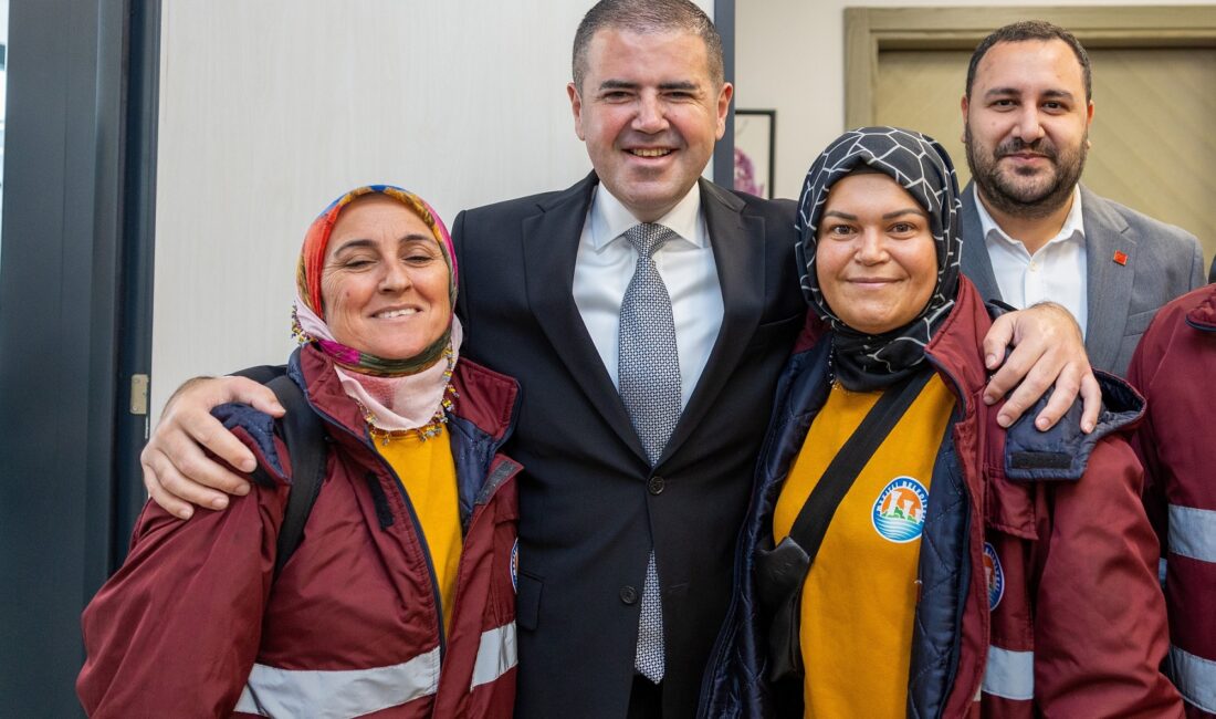 Mezitli Belediye Başkanı Ahmet Serkan Tuncer, Ramazan Bayramı öncesinde belediyenin