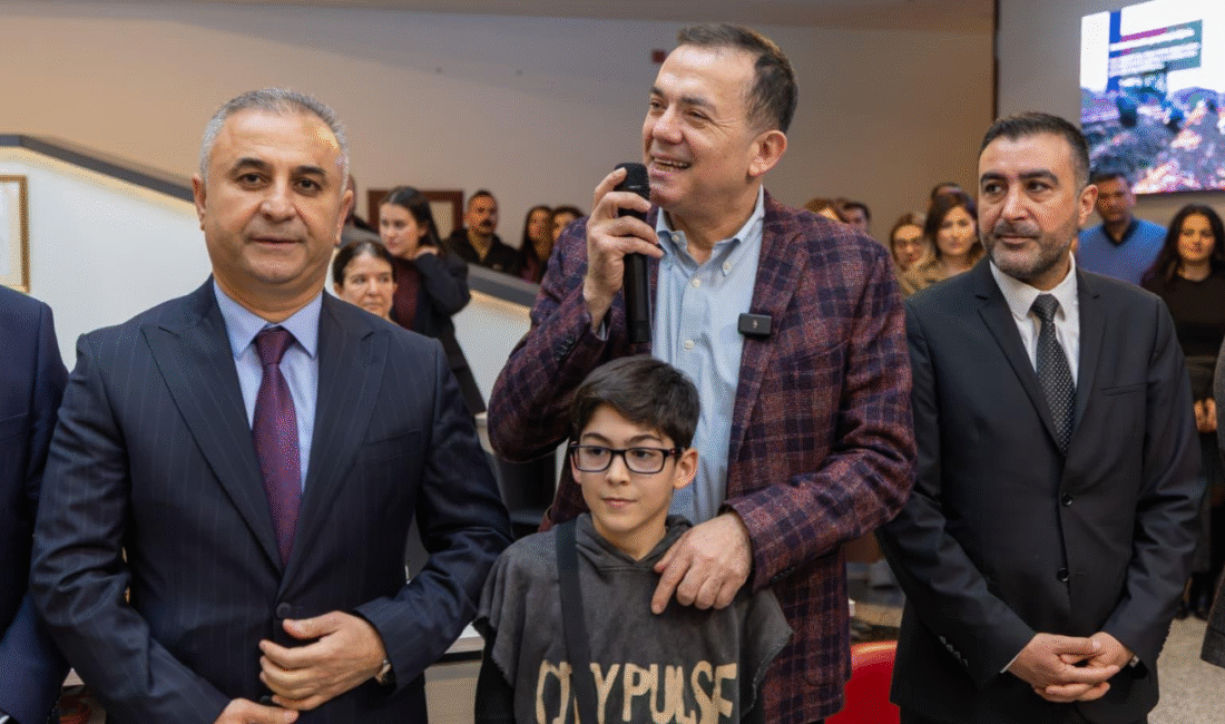 Mersin Yenişehir Belediye Başkanı Abdullah Özyiğit, Ramazan Bayramı arifesinde belediye