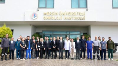 Mersin Valisi Atilla Toros, Ramazan Bayramı vesilesiyle Mersin Üniversitesi Onkoloji