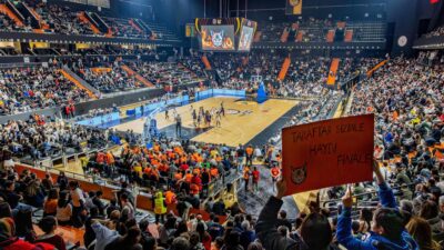 FIBA Kadınlar Avrupa Kupası yarı final rövanş maçında ÇİMSA ÇBK