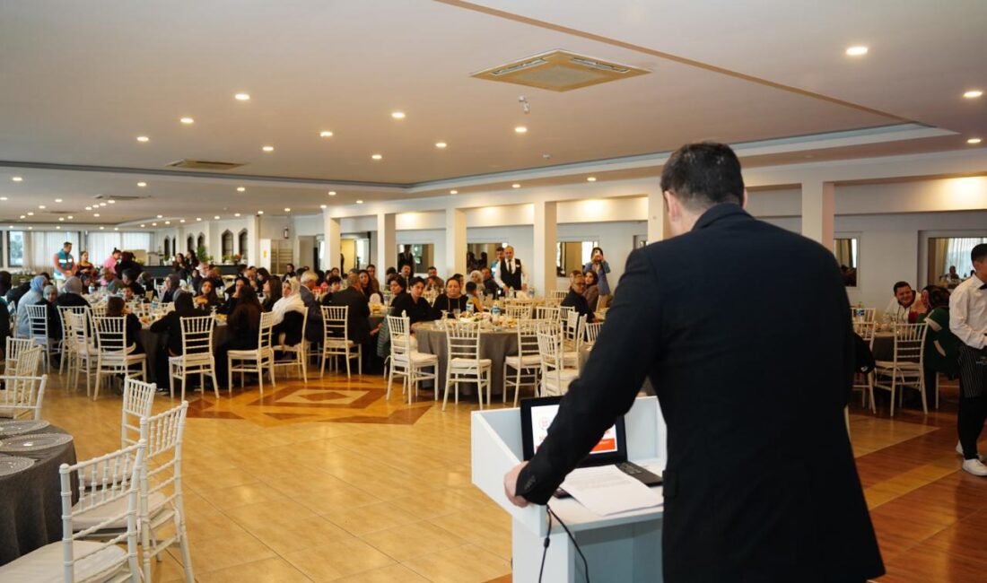 Mersin’in Mezitli ilçesinde Dünya Yetimler Günü dolayısıyla anlamlı bir iftar