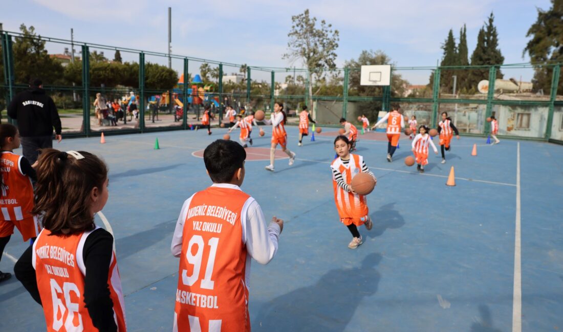 Geleceğin Yıldızları Akdeniz’de Potayla Buluşuyor Akdeniz Belediyesi Spor Kulübü, geleceğin sporcularını yetiştirmek amacıyla yürüttüğü basketbol