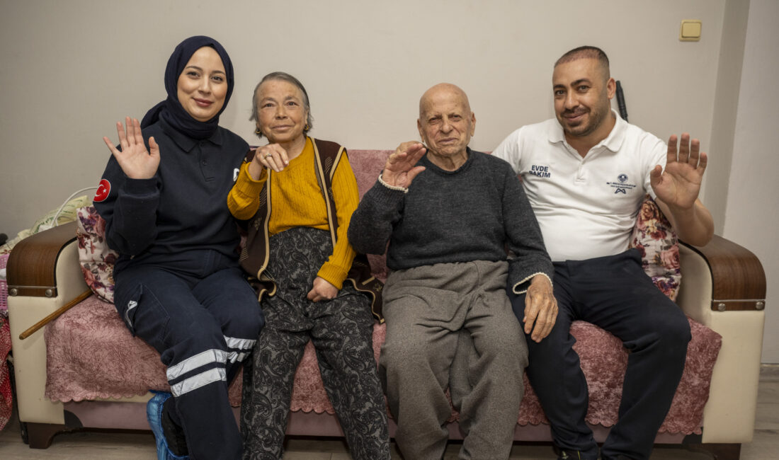 Yurttaşların doğumdan yaş almaya her anında yanında olan Mersin Büyükşehir