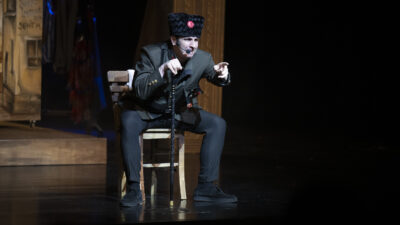 Mersin Büyükşehir Belediyesi Şehir Tiyatrosu’nun ’27 Mart Dünya Tiyatro Günü’ kapsamında düzenlediği “5