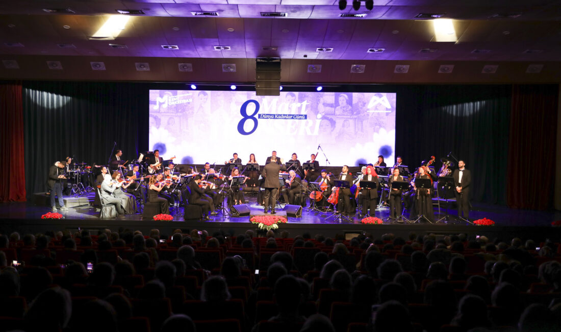 MERSİN BÜYÜKŞEHİR İLE ‘EŞİT MERSİN’İN EMEKÇİ KADINLARI’ 8 MART’TA BİR ARAYA GELDİ Kadın emeğinin görünürlüğü ve toplumsal cinsiyet eşitliğini yerel yönetim anlayışının