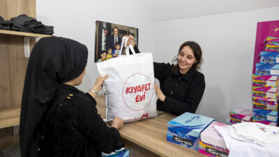 Mersin Büyükşehir Belediyesi Sosyal Hizmetler Dairesi Başkanlığı bünyesinde hizmet veren ‘Kıyafet