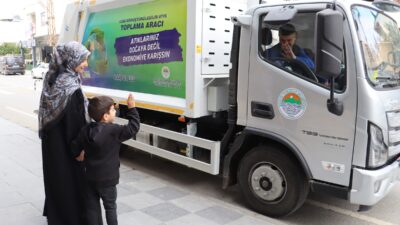 Toroslar’da yürekleri ısıtan bir hikâye gerçeğe dönüştü. Yürümeye başladığı günden