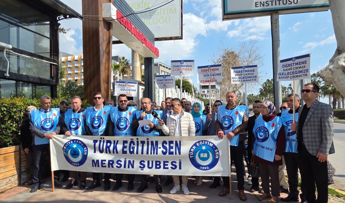 İstanbul’un Çekmeköy ilçesinde biyoloji öğretmeni olarak görev yapan Fatma Nur