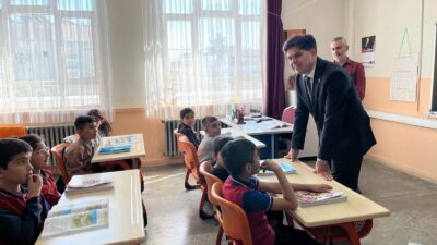 İl Millî Eğitim Müdürü Muhammed Özdemirci, eğitim faaliyetlerini yerinde incelemek