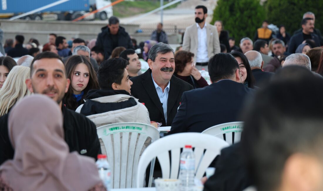Toroslar Belediye Başkanı Abdurrahman Yıldız, Ramazan ayının birlik ve dayanışma