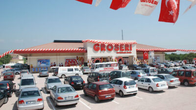 Adana ve Mersin’de faaliyet gösteren Groseri, Ramazan ayının paylaşım ve