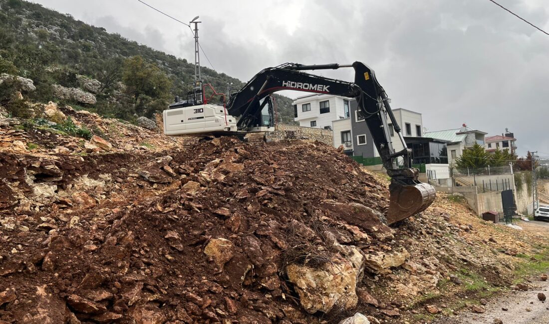 Toroslar Belediyesi, ilçenin yüksek kesimlerinde etkili olan yoğun yağışların ardından