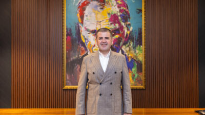 Mezitli Belediye Başkanı Ahmet Serkan Tuncer, 23 Nisan Ulusal Egemenlik