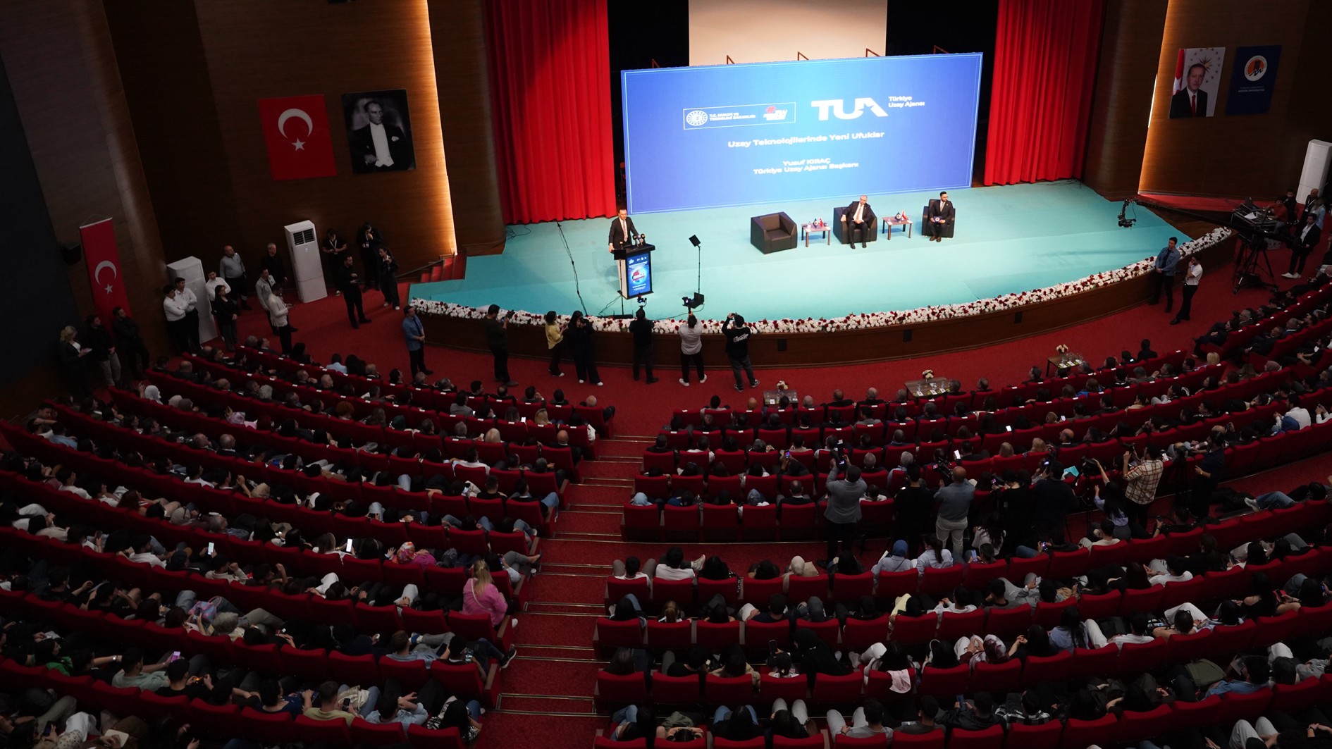 “Türkiye Yüzyılı” Vizyonu Genç Zihinlerle Buluştu