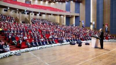 Mersin Valisi Atilla Toros başkanlığında, Mersin Üniversitesi Akdeniz Kültür Merkezi’nde