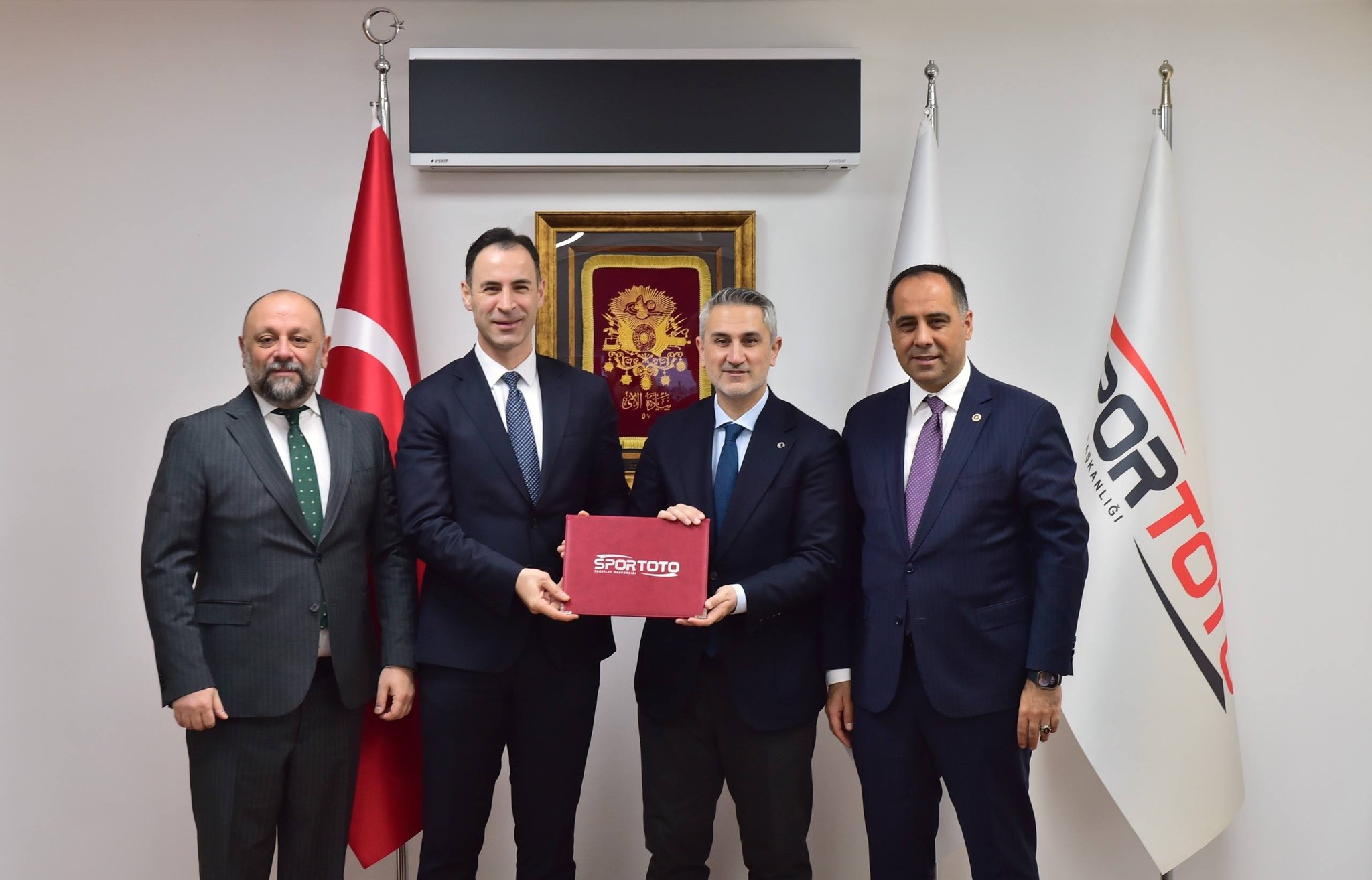 AYDINCIK’TA GENÇLİK KAMPI PROTOKOLÜ İMZALANDI