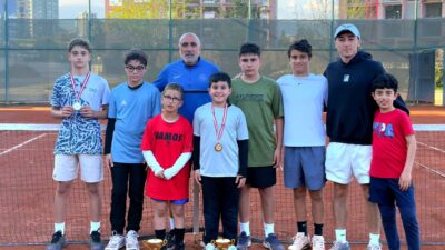 Adana’da düzenlenen Büyükler Kış Kupası Türkiye Serisi-4 Tenis Turnuvası ile