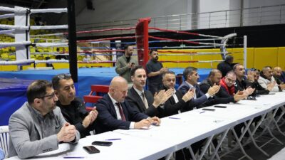 Mersin’de Muaythai Heyecanı Başladı 7-12 Nisan tarihleri arasında Mersin’in ev sahipliğinde gerçekleştirilecek olan “Celal