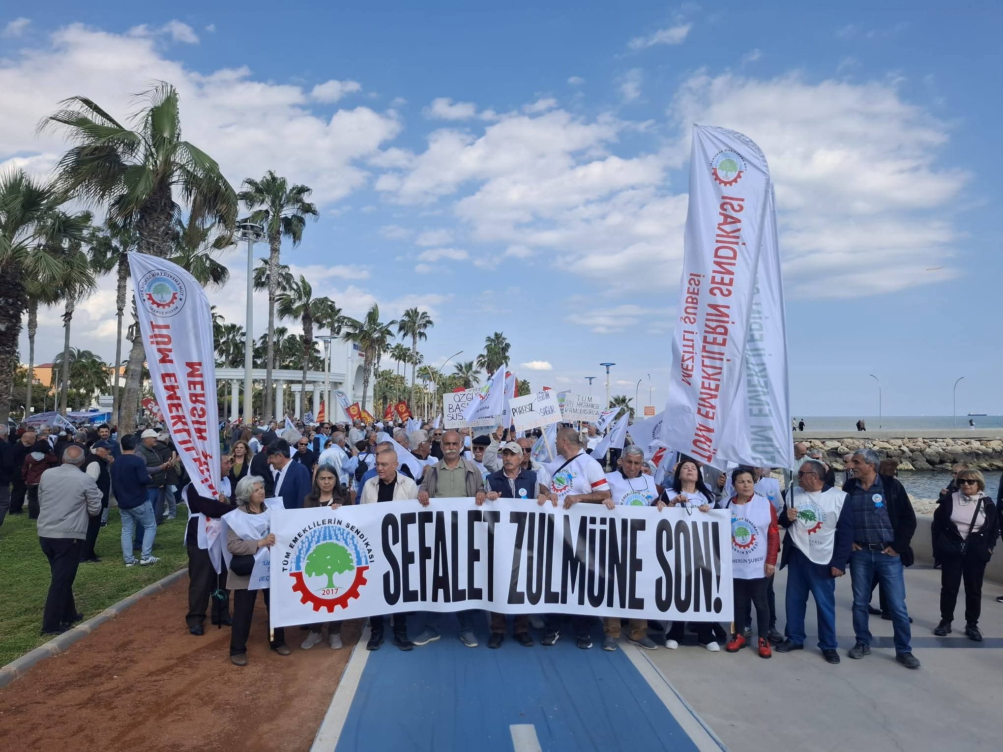 ‘SEFALET ZULMÜNE SON!’