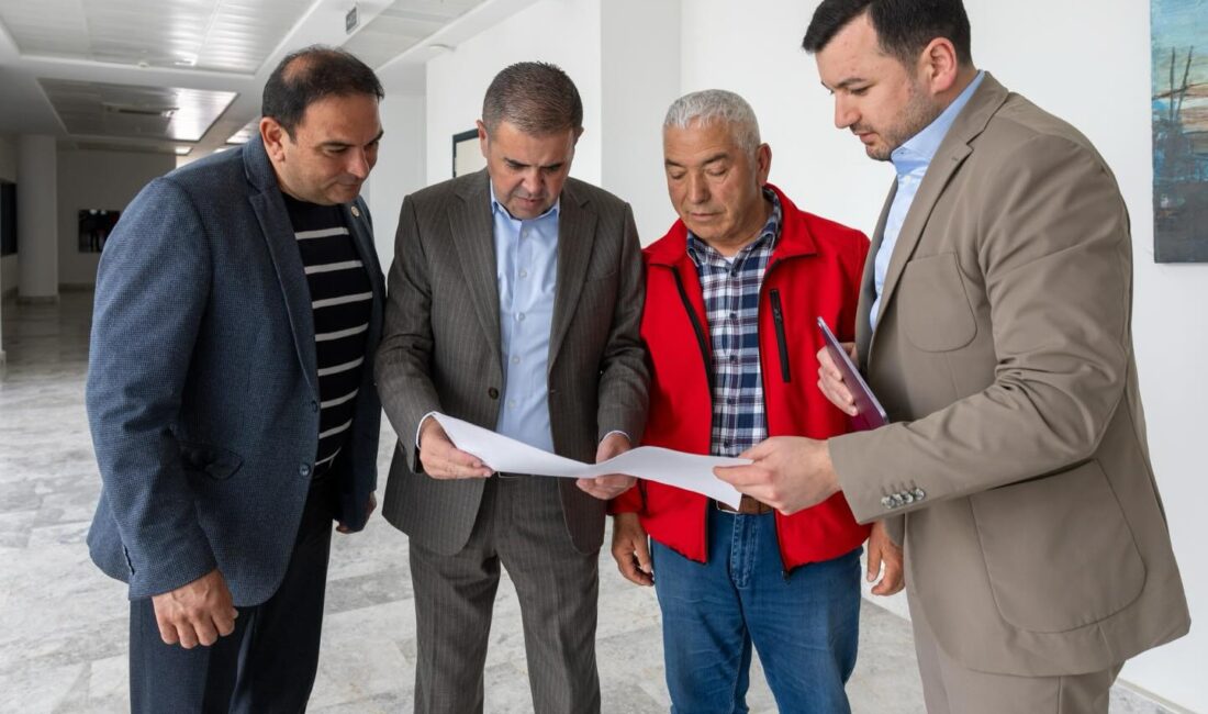 Mezitli Belediye Başkanı Ahmet Serkan Tuncer, Tece Deniz Mahallesi’nde yapılması