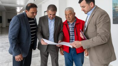 Mezitli Belediye Başkanı Ahmet Serkan Tuncer, Tece Deniz Mahallesi’nde yapılması