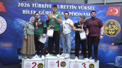Yalova’da düzenlenen 2026 Türkiye Nurettin Yüksel Bilek Güreşi Şampiyonası’nda Mersinli