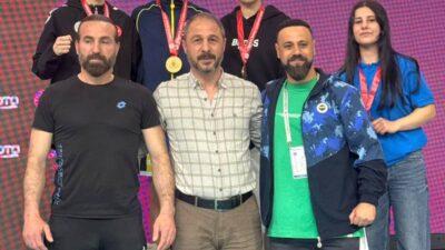 09-19 Nisan tarihleri arası Bursa’da düzenlenen Vahdettin İşsever Gençler Türkiye