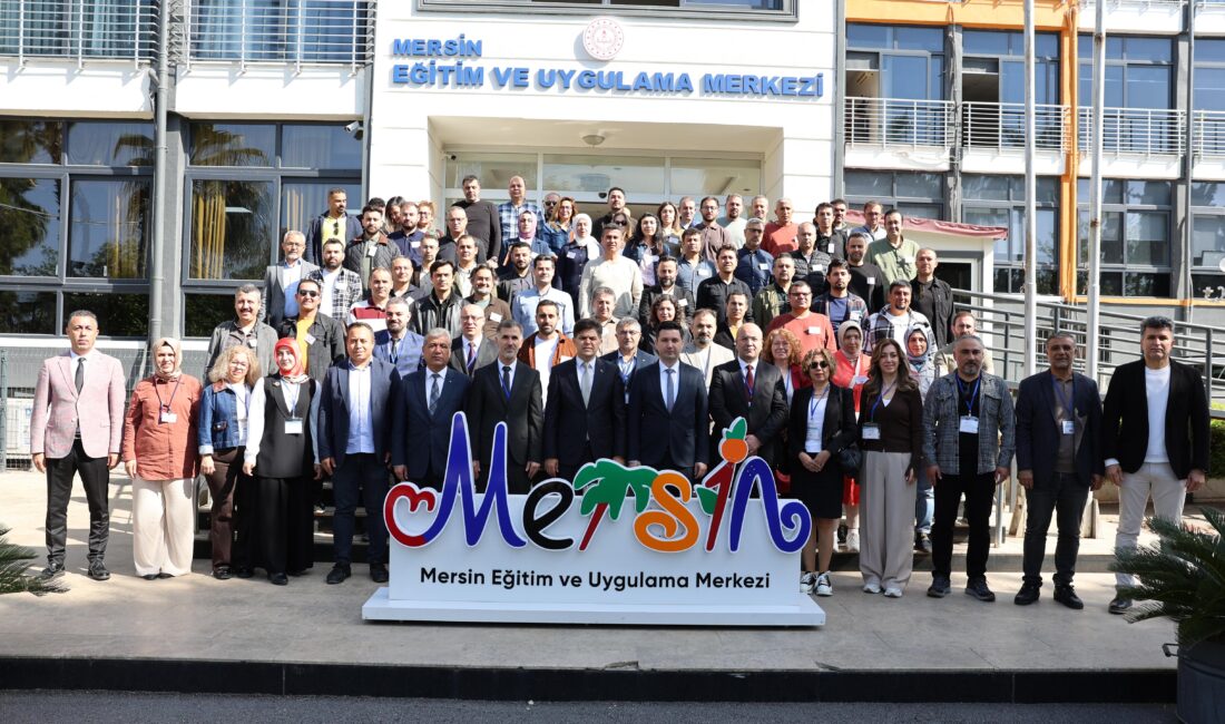 Türkiye Yüzyılı Maarif Modeli kapsamında düzenlenen “Tarih Dersi Öğretim Programı