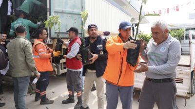 Tarımsal kalkınmanın önünü daha da açmak için çalışmalarını sürdüren Mersin