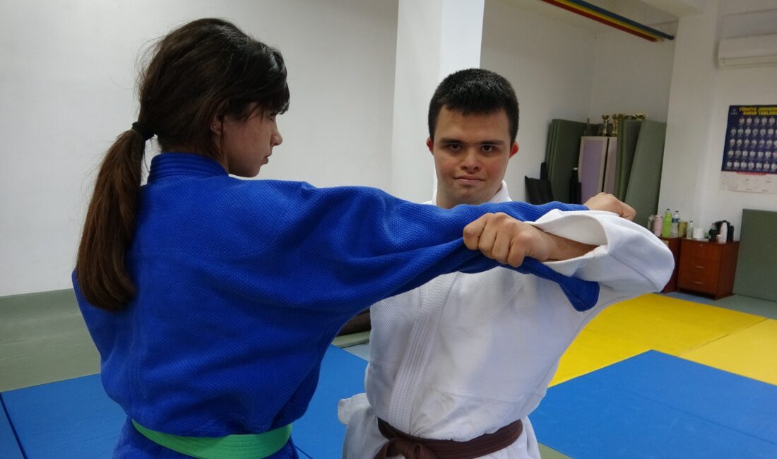 Down sendromlu judocu Mustafa Erbil, Dünya Şampiyonası yolunda Down sendromlu milli judocu Mustafa Erbil, Türkiye’de elde ettiği şampiyonlukların