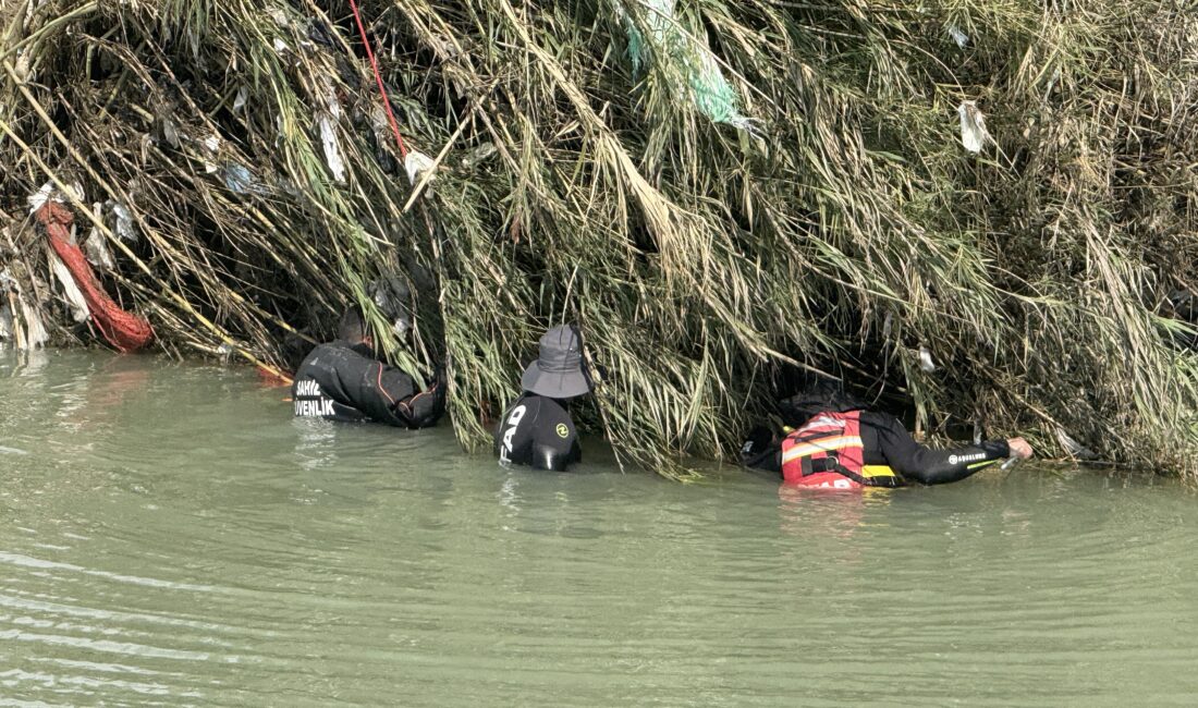 Akıntıya kapılan genci arama çalışmaları 8. gününde sürüyor Mersin‘in Tarsus ilçesinde atladığı suda akıntıya kapılarak kaybolan 18 yaşındaki