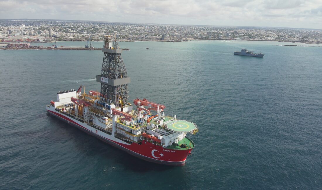 Çağrı Bey, tarihi sondaj için limandan ayrıldı Türkiye’nin yurt dışındaki ilk derin deniz arama sondajını Somali’de gerçekleştirecek