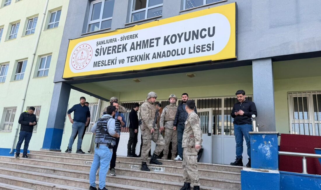 Şanlıurfa’da lisede silahlı saldırı 16 yaralı Şanlıurfa’nın Siverek ilçesinde bir lisede silahlı saldırı düzenlendi. Şanlıurfa Valisi