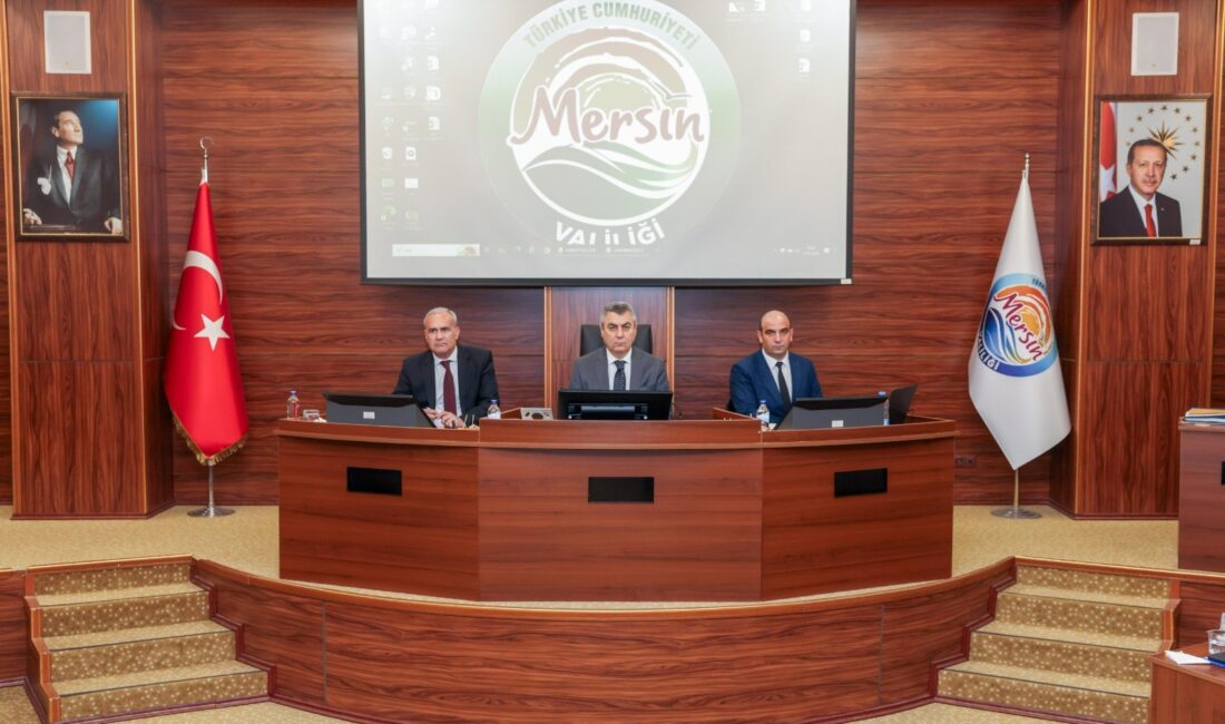 Mersin Valisi Atilla Toros başkanlığında Genişletilmiş İl Güvenlik ve Asayiş Toplantısı