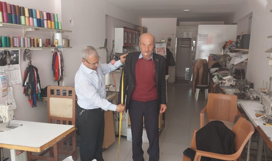 Mersin’in Mut ilçesinde 51 yıldır terzilikle uğraşan 65 yaşındaki Ali