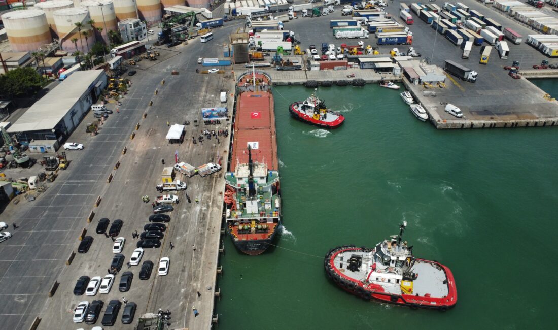 Lübnan’da yerinden edilen siviller için Türkiye tarafından hazırlanan insani yardım