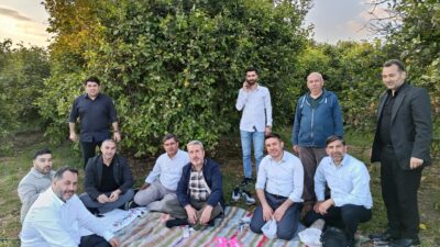 Mersin Akdeniz İlçe Müftülüğü personeli, yoğun iş temposuna kısa bir