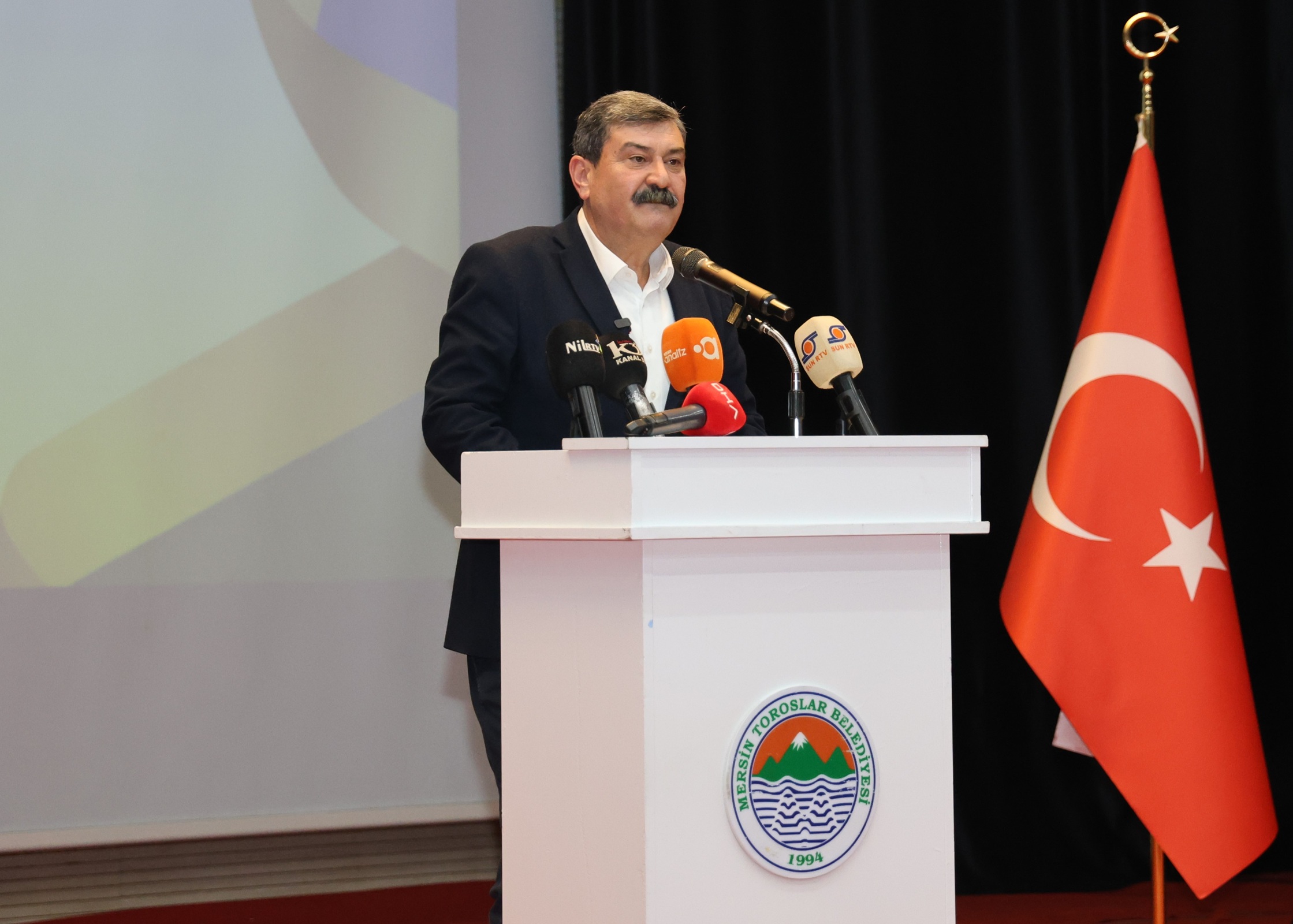 ‘SOSYAL BELEDİYECİLİKTE ÖNEMLİ ADIMLAR ATTIK’