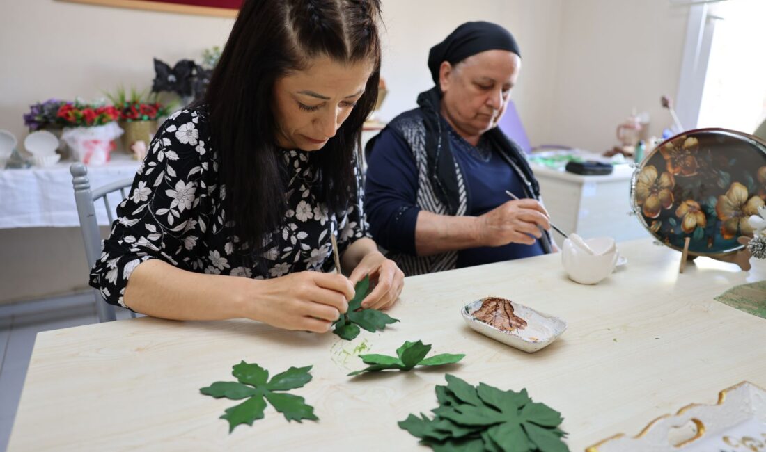Akdeniz Belediyesi Kültür ve Sosyal İşler Müdürlüğü bünyesinde hizmet veren