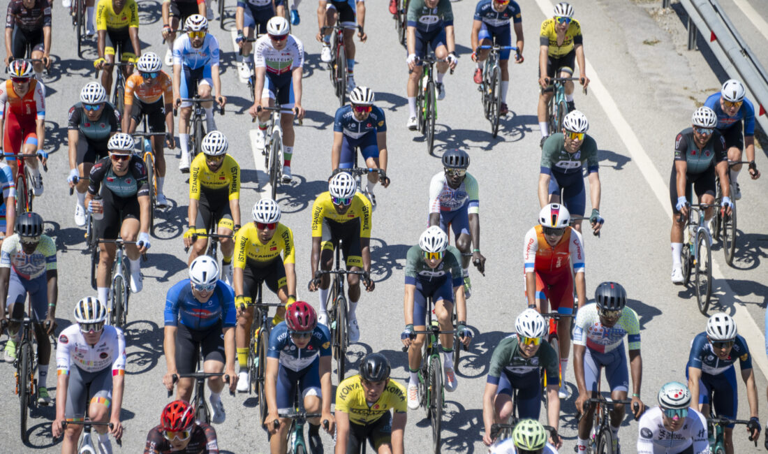 SPORCULAR ANAMUR ETABINDA 118 KİLOMETRE PEDALLADI Mersin Büyükşehir Belediyesi öncülüğünde düzenlenen ‘8. Tour of Mersin Uluslararası Bisiklet